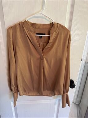 Banana Republic Camel V-Neck Mandarin Collar Blouse